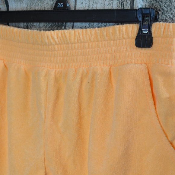 Jenni Women's Smocked-Waist Terrycloth Sleep Athleisure Short In Juicy Melon - Picture 3 of 3